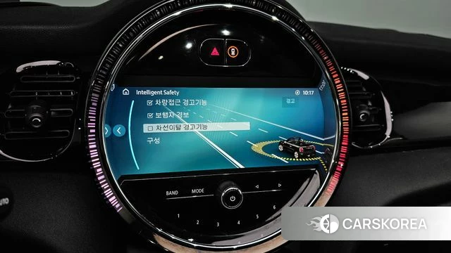 Mini Cooper Convertible 2024 Белый из Кореи, фото 6