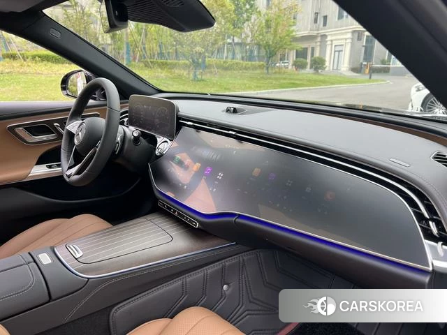 Mercedes-Benz E-class id 4219802 из Китая 6