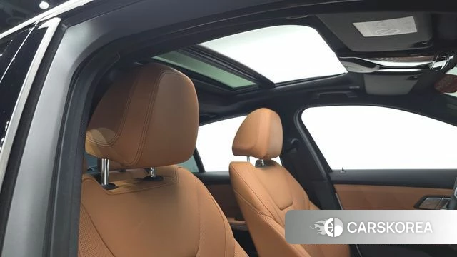 BMW 3 Series (G20) 2024 Белый из Кореи, фото 6