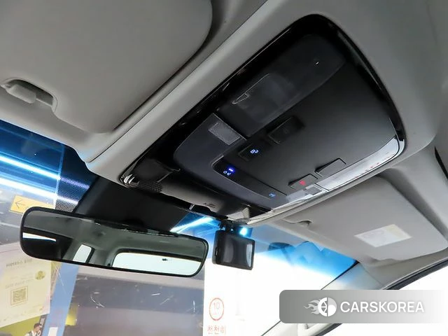 Hyundai Staria 2021 Серебряный из Кореи, фото 6