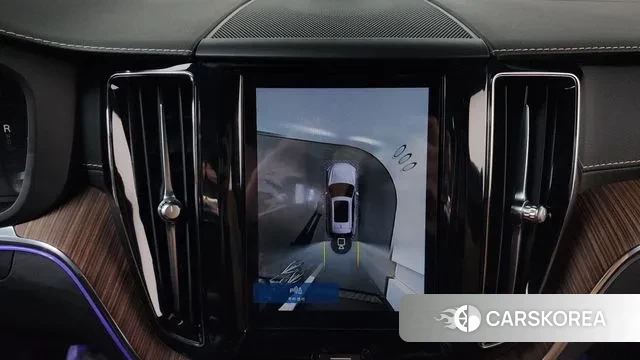 Volvo XC60 second Generation 2022 Белый из Кореи, фото 6