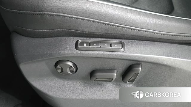 Volkswagen Tiguan second Generation 2023 Черный из Кореи, фото 6