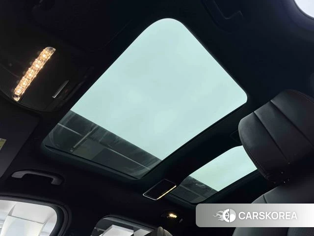 Mercedes-Benz GLC 2022 Белый из Китая, фото 6