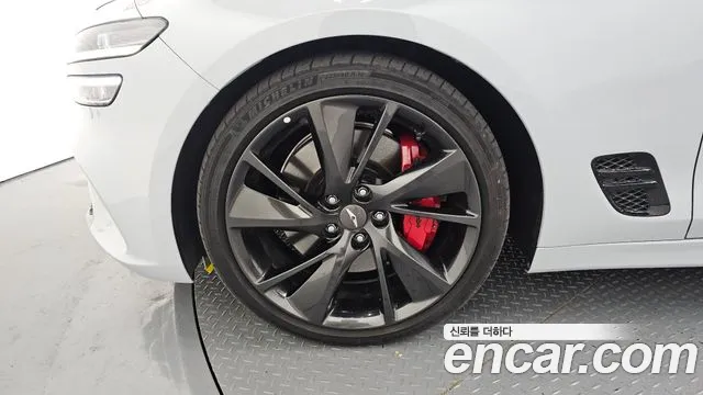 Genesis The New G70 2022 Серебристо-серый из Кореи, фото 6