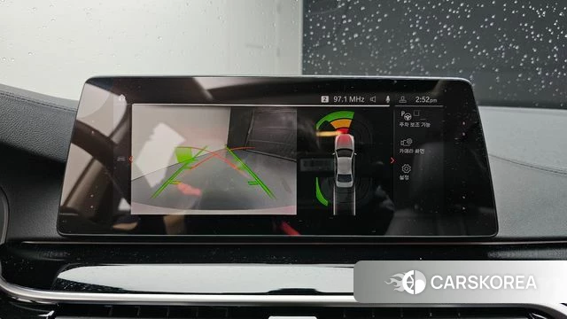 BMW 5 Series (G30) 2019 Белый из Кореи, фото 6