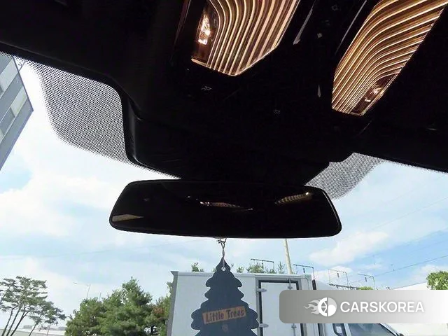 BMW 5 Series (G30) 2020 Серебристо-серый из Кореи, фото 6