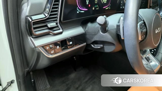 Kia Sportage 5th Generation 2024 Белый из Кореи, фото 6