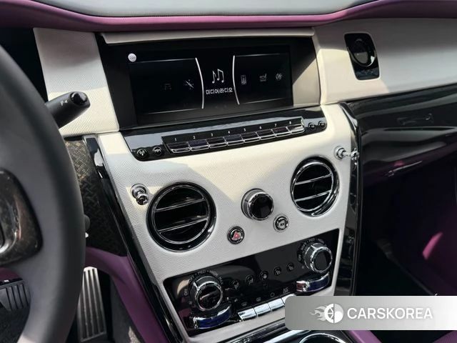 Rolls-Royce Cullinan 2023 Белый из Кореи, фото 6