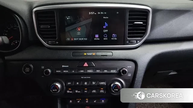 Kia Sportage The Bold 2021 Белый из Кореи, фото 6