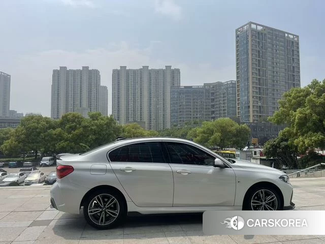 BMW 1 series 2022 Белый из Китая, фото 6