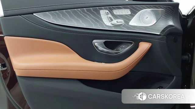 Mercedes-Benz AMG GT 2023 Красный из Кореи, фото 6