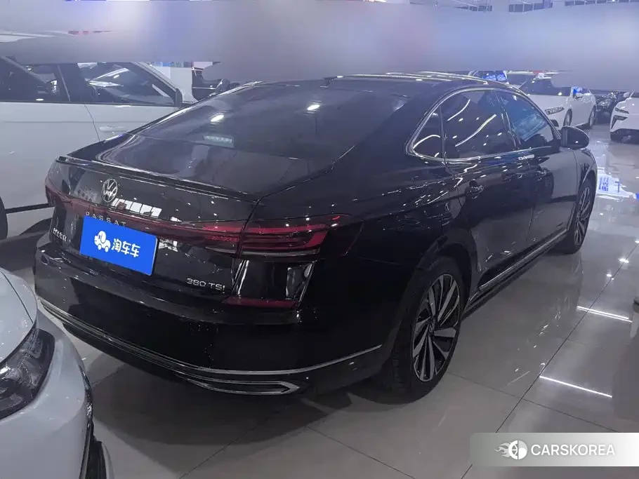 Volkswagen Passat 2023 Черный из Китая, фото 6