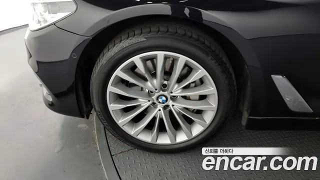 BMW 5 Series (G30) id 2676692 из Кореи 6