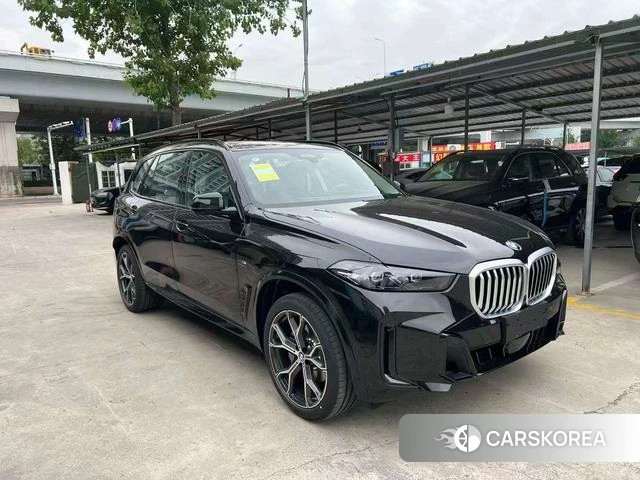 BMW X5 2026 Черный из Китая, фото 6