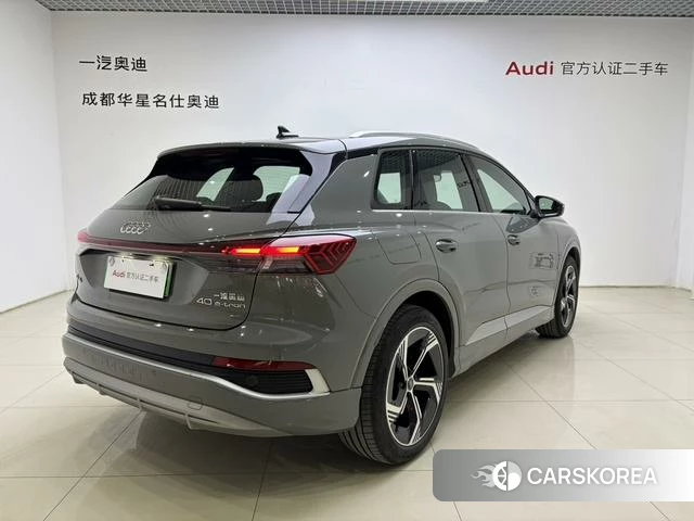 Audi Q4 e-tron 2025 Темно-серый из Китая, фото 6