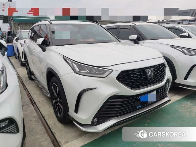Toyota Crown Lufang 2023 Белый из Китая, фото 6