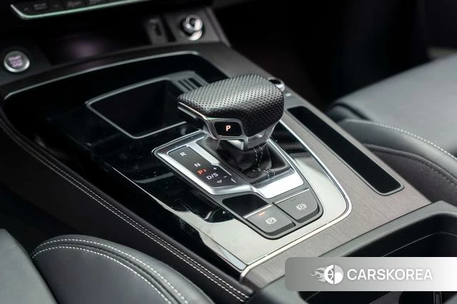 Audi Q5L 2024 Белый из Китая, фото 6