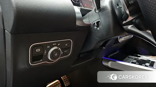 Mercedes-Benz GLB-Class X247 2025 Белый из Кореи, фото 6