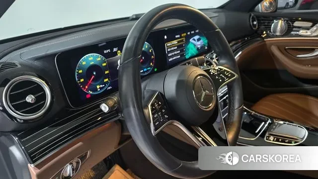 Mercedes-Benz E-Class W213 2021 Белый из Кореи, фото 6