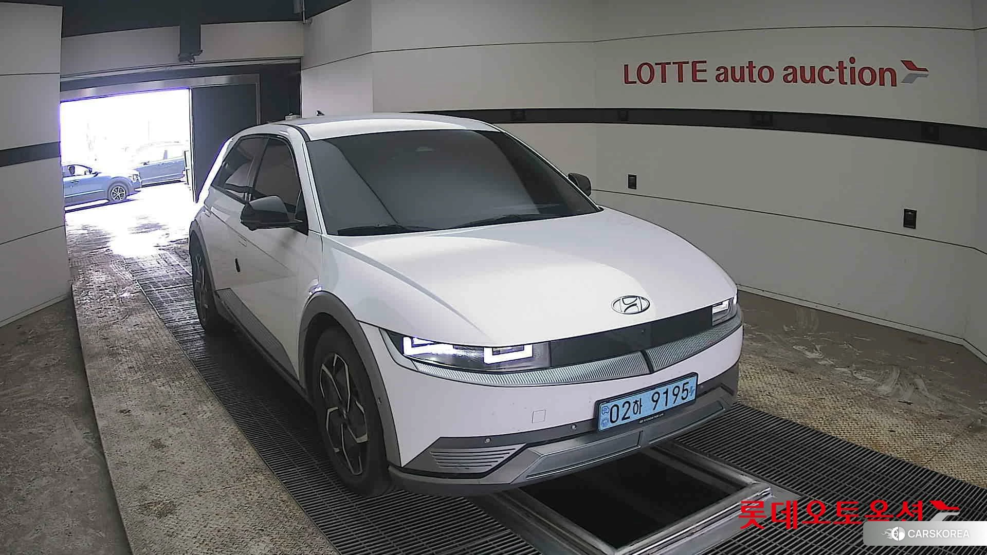 Hyundai IONIQ 5 2022 Atlas White из Кореи, фото 5