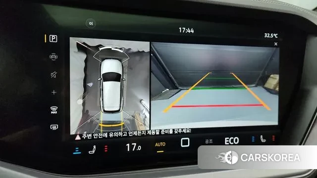 Volkswagen Touareg 3rd generation 2024 Белый из Кореи, фото 6