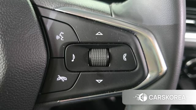 Chevrolet (GM Daewoo) Trax Crossover 2023 Черный из Кореи, фото 6