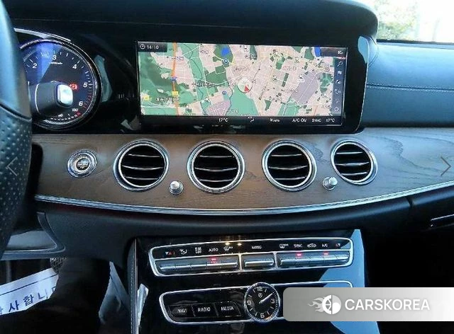 Mercedes-Benz E-Class W213 2018 Синий из Кореи, фото 6