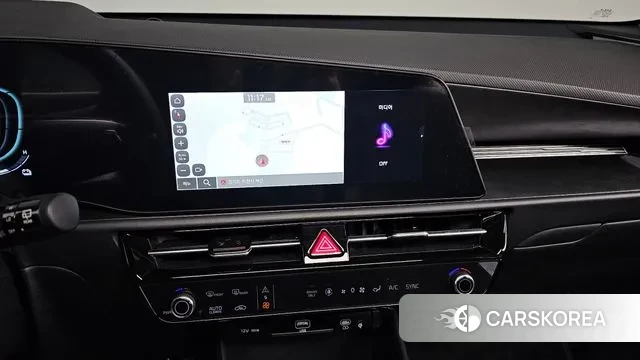 Kia Di Ol Nu Niro 2023 Белый из Кореи, фото 6