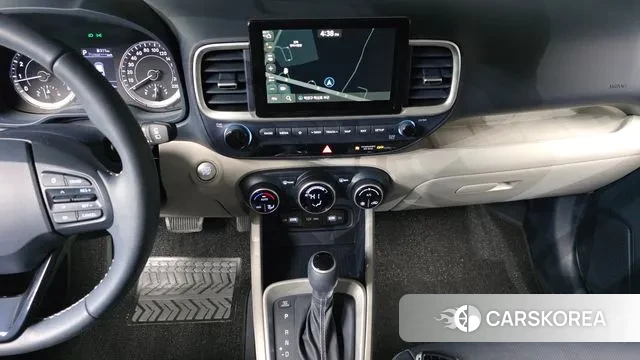 Hyundai Venue 2022 Белый из Кореи, фото 6