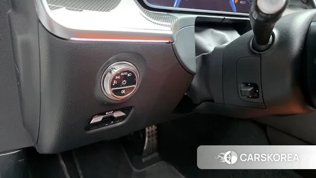 Mercedes-Benz C-Class W206 2025 Белый из Кореи, фото 6