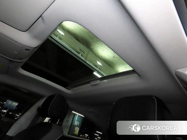 Volkswagen Arteon 2023 Черный из Кореи, фото 6