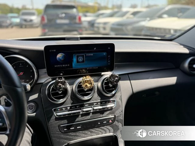 Mercedes-Benz C-Class W205 2018 Белый из Кореи, фото 6