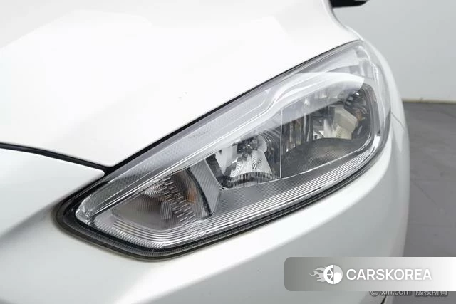 Ford Fox 2021 Белый из Китая, фото 6