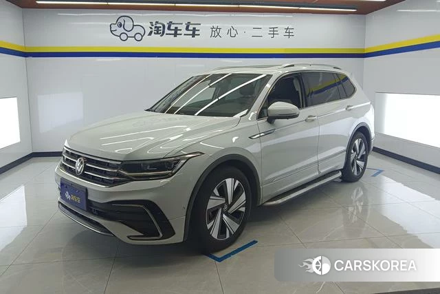Volkswagen Tiguan L 2023 Белый из Китая, фото 5