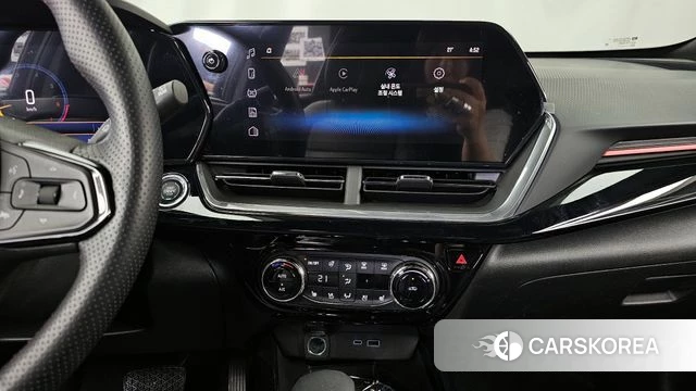 Chevrolet (GM Daewoo) Trax Crossover 2023 Черный из Кореи, фото 6
