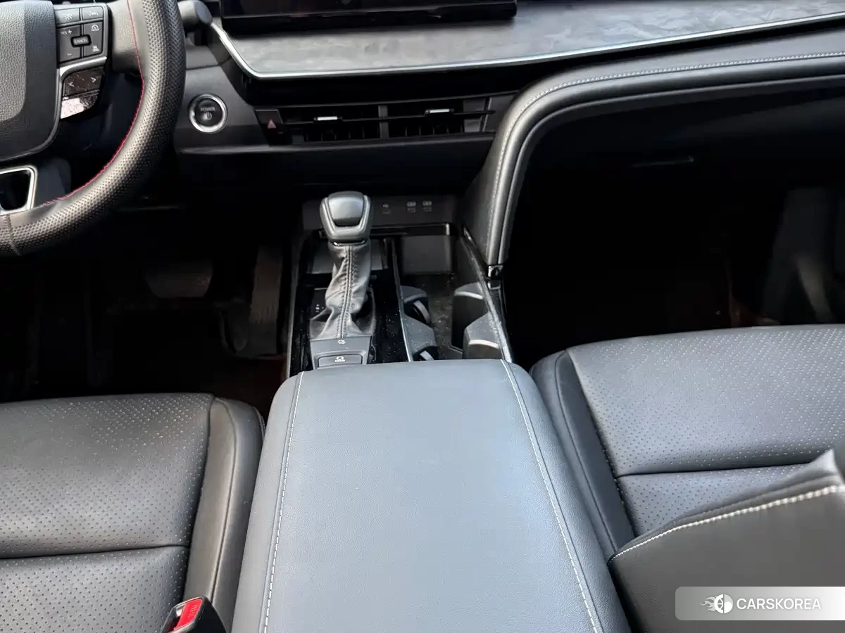 Toyota Camry 2025 Черный из Китая, фото 6