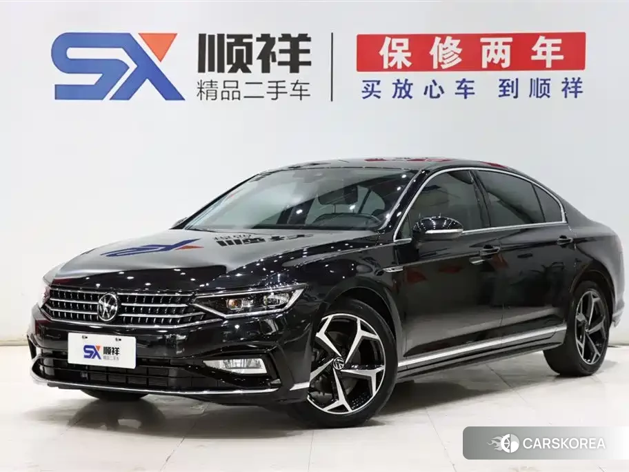 Volkswagen Magotan 2024 Черный из Китая, фото 6