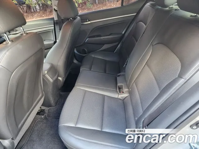 Hyundai Avante AD id 2211003 из Кореи 6