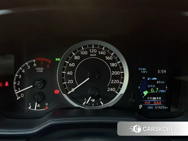 Toyota Corolla 2022 Белый из Китая, фото 6