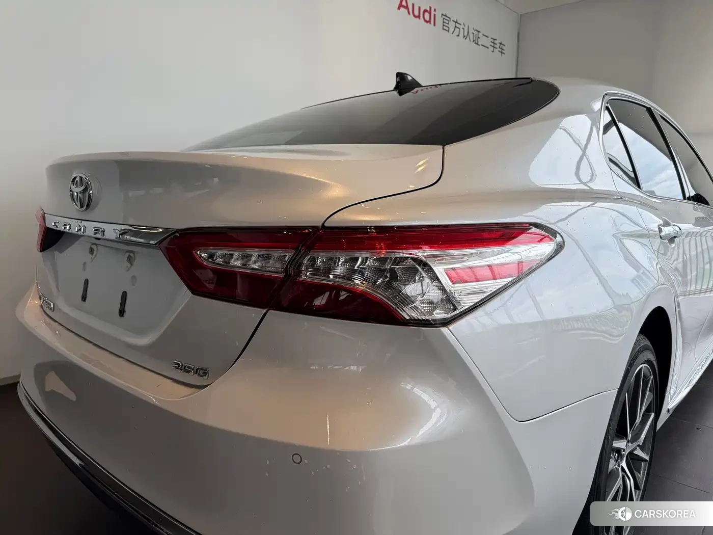 Toyota Camry 2024 Белый из Китая, фото 6