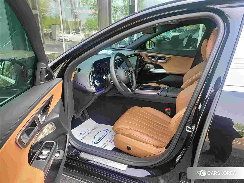 Mercedes-Benz E-Class 2024 Черный из Китая, фото 6
