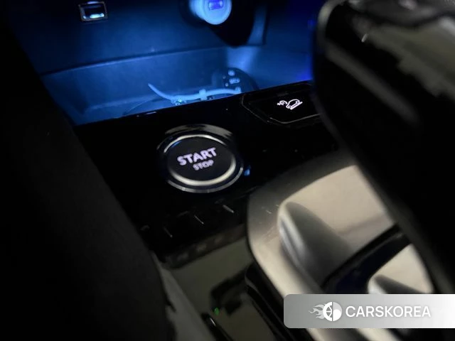 Peugeot 3008 second generation 2018 Белый из Кореи, фото 6