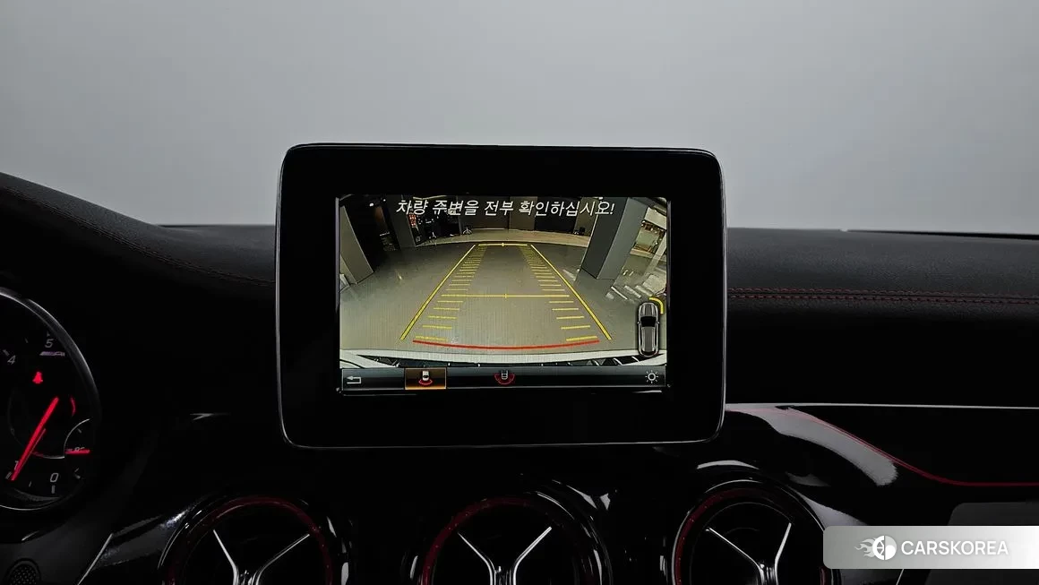 Mercedes-Benz GLA-Class X156 2018 из Кореи, фото 6