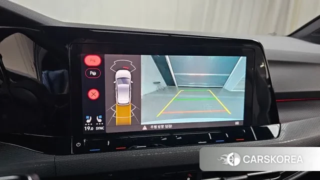 Volkswagen Golf 8th Generation 2024 Белый из Кореи, фото 6