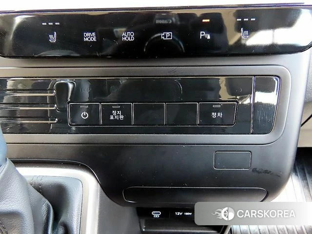 Hyundai Staria 2025 Желтый из Кореи, фото 6
