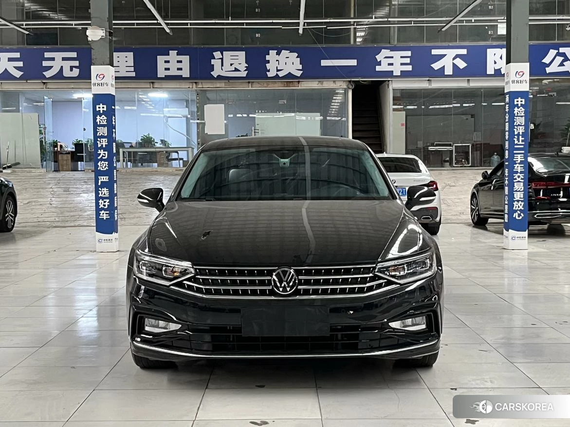 Volkswagen Magotan 2022 Черный из Китая, фото 6
