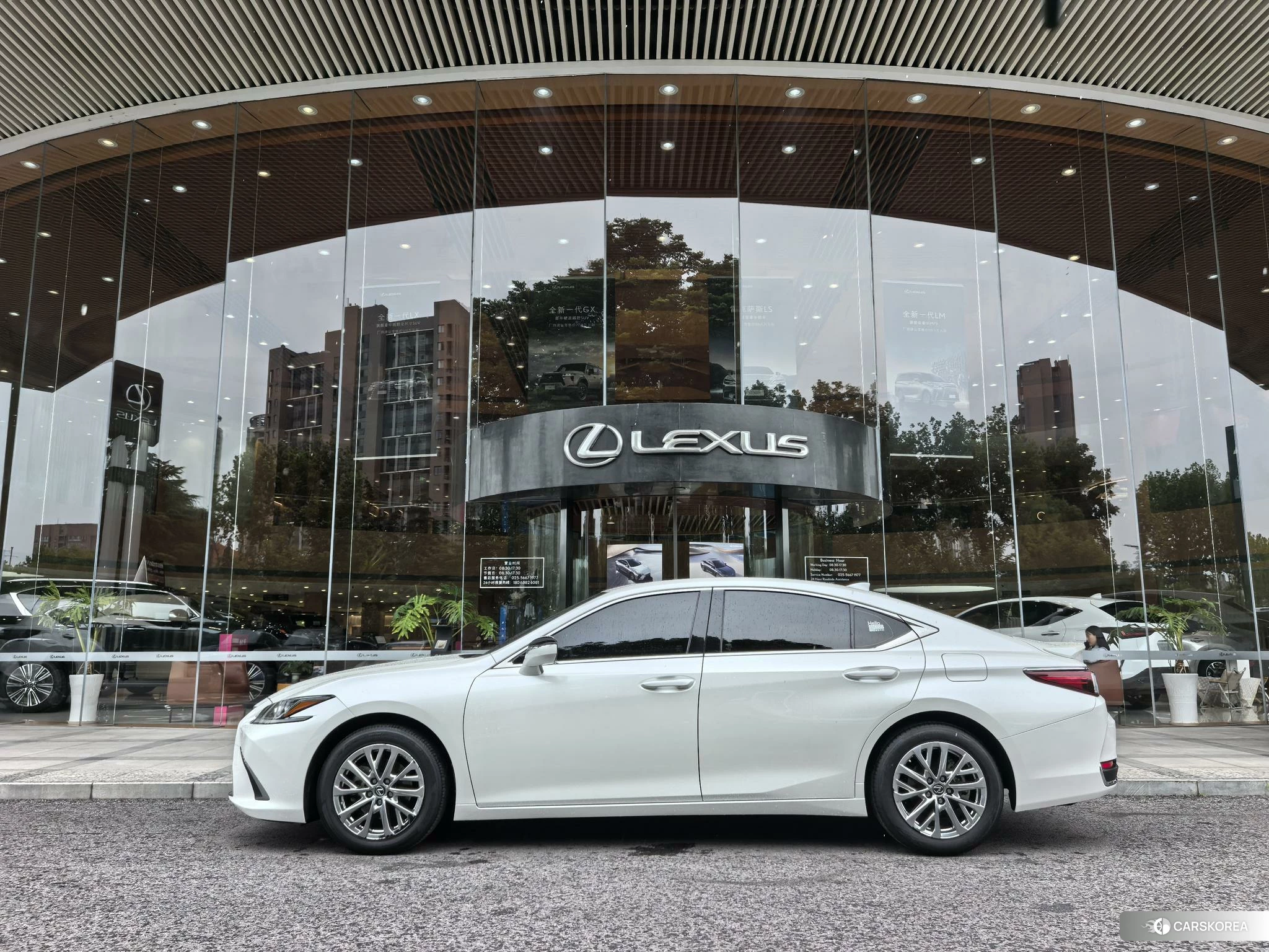 Lexus ES 2021 Белый из Китая, фото 6
