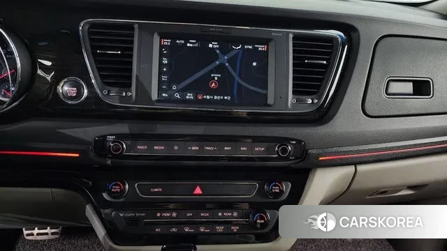 Kia The New Carnival 2018 Серый из Кореи, фото 6