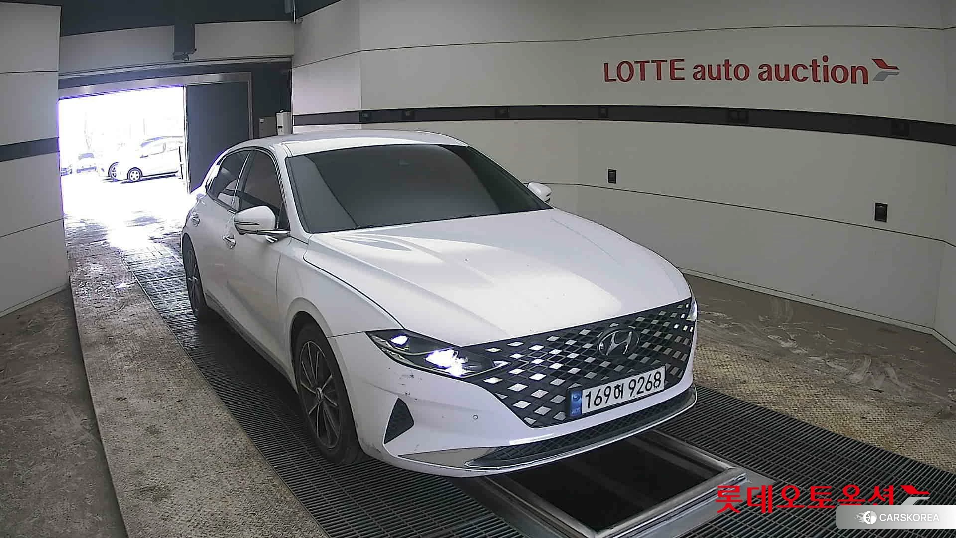 Hyundai Grandeur 2023 Serenity White Pearl (Optional addition) из Кореи, фото 6