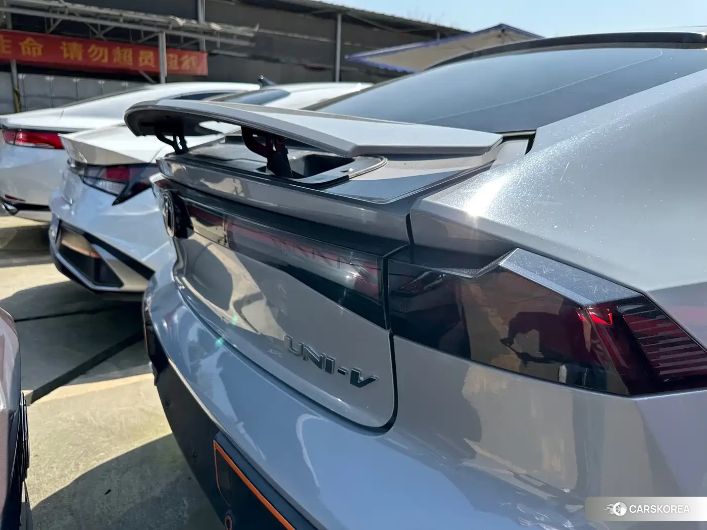 Chang'an UNI-V 2022 Silver/gray из Китая, фото 6